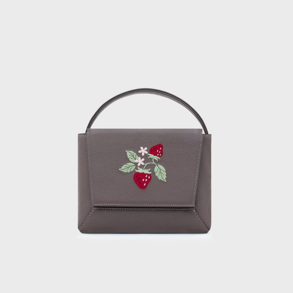 FLAP HANDBAG STRAWBERRY SUNDAE MARRÓN