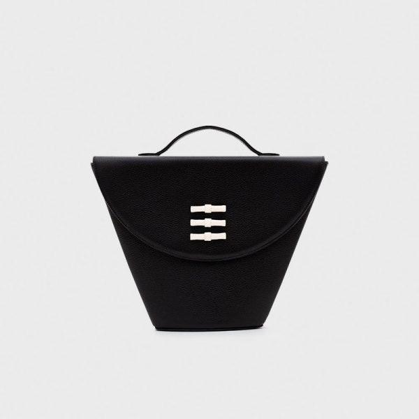 LUCILLE FLAP TRAPEZE BAG NEGRO
