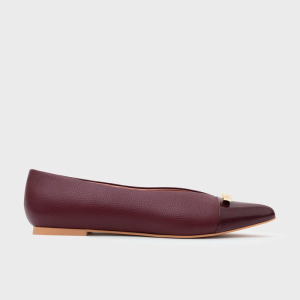 NADIRA FLAT BORGOÑA